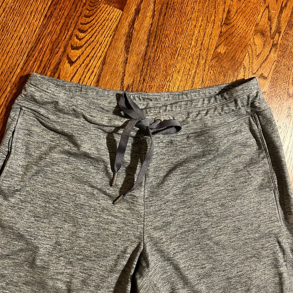 Women’s lounge pants